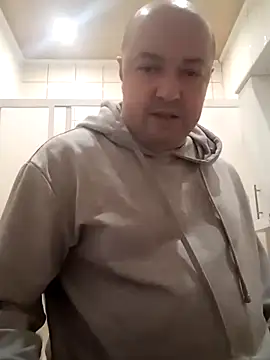 Luceriusbigass online show from 12.17.25