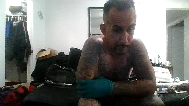 Snapshot of tenser59 chatting on 04.12.26 tenser59 online show from 04.12.26