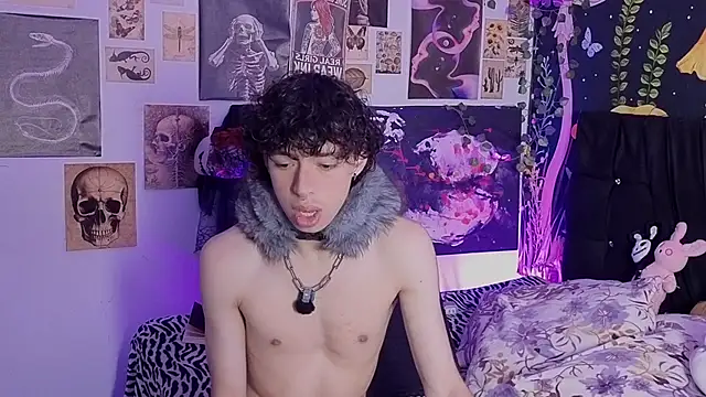 Otter Moon online show from 05.19.26