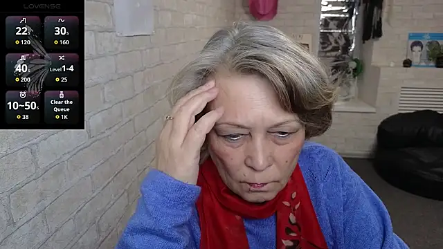 Snapshot of Tessa_Tidal chatting on 04.09.26 Tessa Tidal online show from 04.09.26