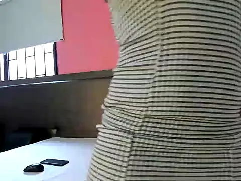 Azul Luna online show from 04.13.26