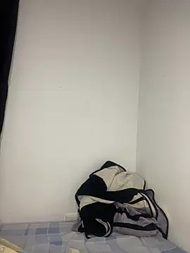 DarkSirenQueen online show from 04.21.26