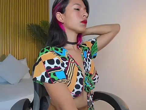 Snapshot of rosalita4_ chatting on 04.13.26 rosalita4 online show from 04.13.26