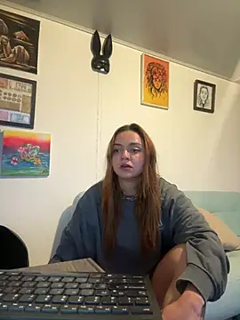 novahexx online show from 04.13.26