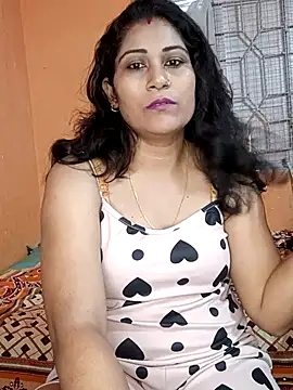 Snapshot of hornycouple096 chatting on 05.24.26 hornycouple096 online show from 05.24.26