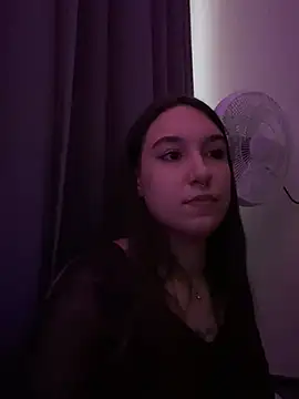 Snapshot of RiannaBrown chatting on 04.09.26 RiannaBrown online show from 04.09.26