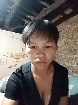 Snapshot of dduua chatting on 04.14.26 dduua online show from 04.14.26