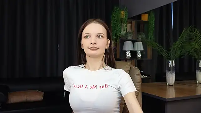 Alice Mey online show from 04.12.26