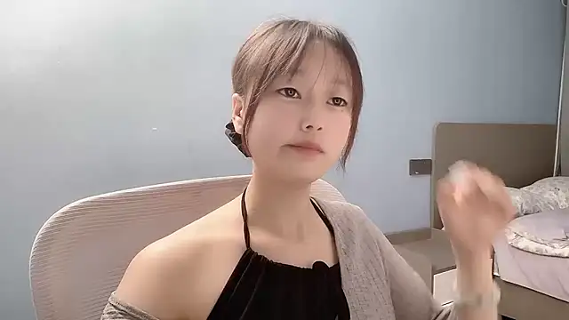 Xiaoqing00 online show from 04.21.26