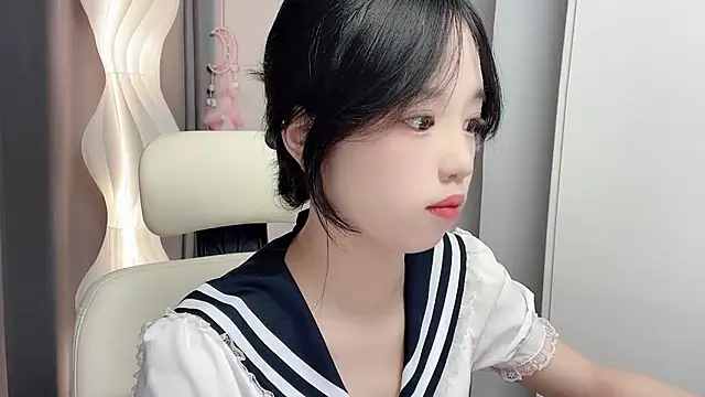 Xiaoqing00 online show from 06.10.26