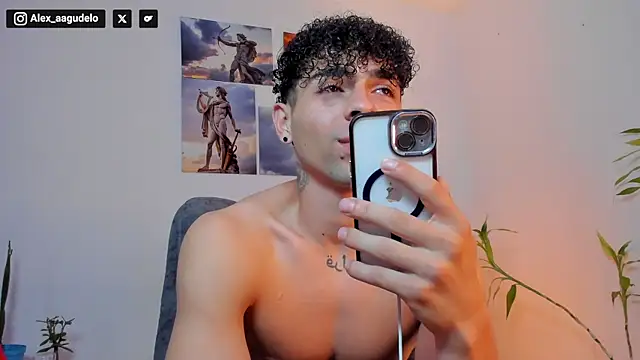 Snapshot of Alex_zt7 chatting on 07.15.26 Alex zt7 online show from 07.15.26
