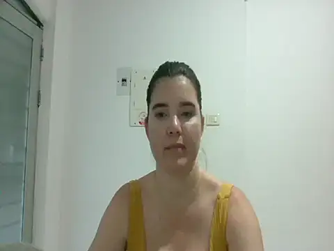 Snapshot of amelia_16 chatting on 04.24.26 amelia 16 online show from 04.24.26