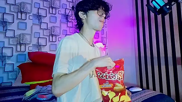Twink Sebas7 online show from 05.07.26
