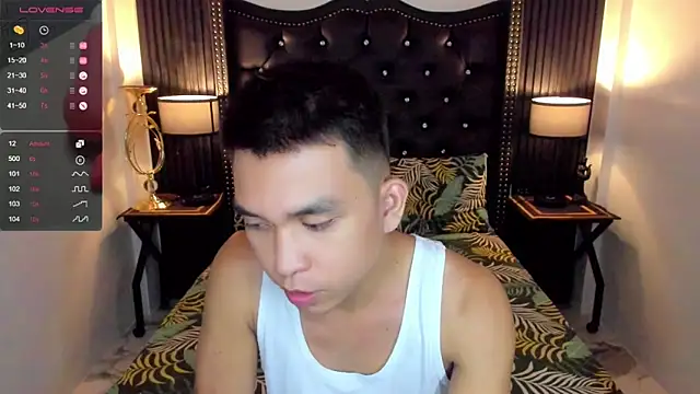 AsianRoman Grey online show from 06.06.26