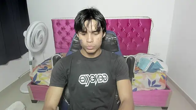 skinny sam online show from 06.18.26