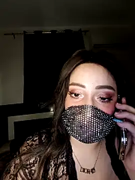 Lillylolo online show from 04.12.26