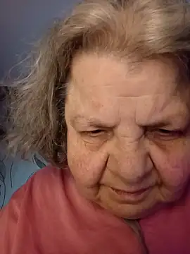 Snapshot of MartaMia68 chatting on 06.10.26 MartaMia68 online show from 06.10.26