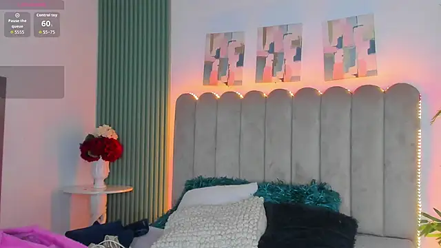 Layla amirah online show from 05.03.26