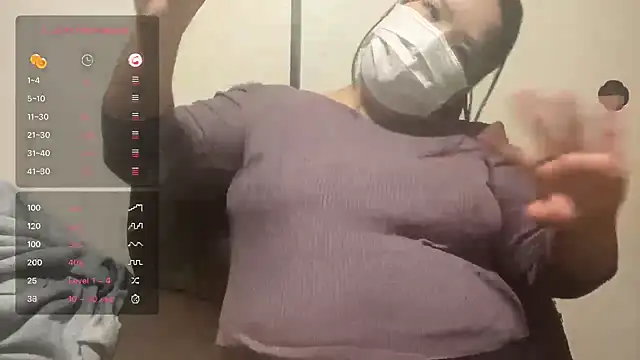 runa-chan- online show from 04.14.26