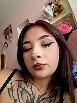 Snapshot of piti_sauro chatting on 05.13.26 piti sauro online show from 05.13.26