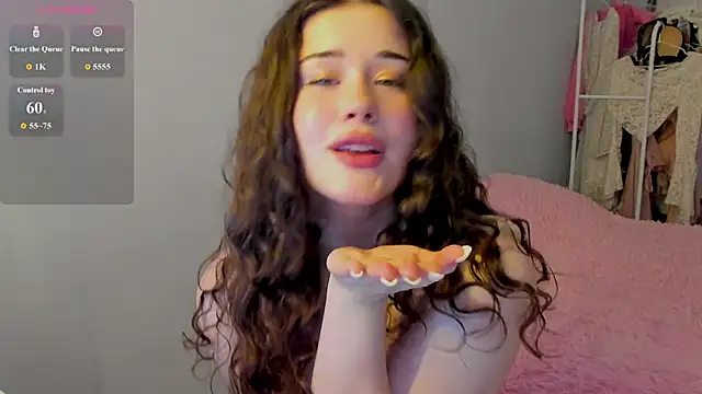 ChloeBlisss online show from 06.20.26