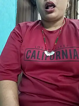 Snapshot of bhabhi-lovely chatting on 04.29.26 bhabhi-lovely online show from 04.29.26