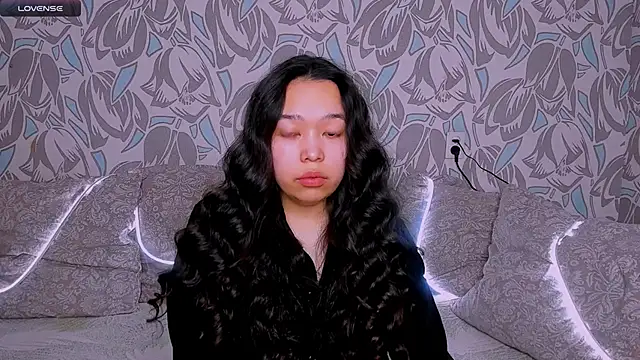Zlata lee online show from 04.28.26