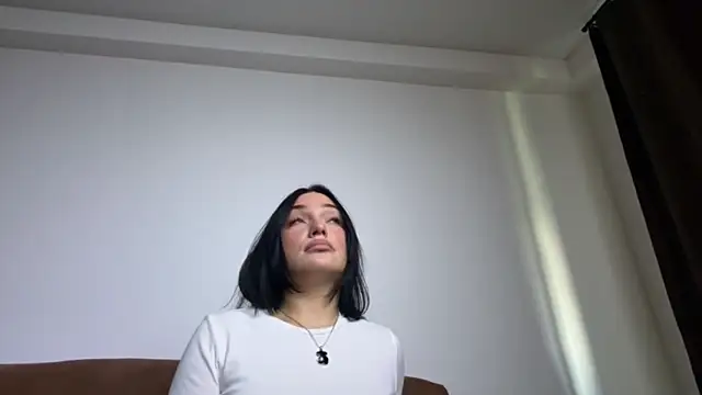 Snapshot of LucyHotty_ chatting on 06.06.26 LucyHotty online show from 06.06.26