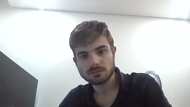 Snapshot of danievio21 chatting on 05.07.26 danievio21 online show from 05.07.26