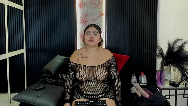 AlanaVelascos online show from 07.08.26