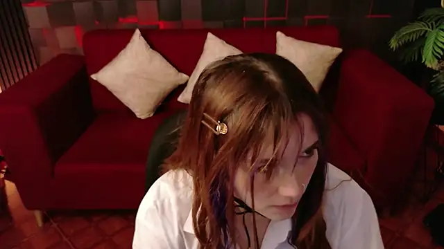 Snapshot of Emily_Cherry_ chatting on 07.18.26 Emily Cherry online show from 07.18.26