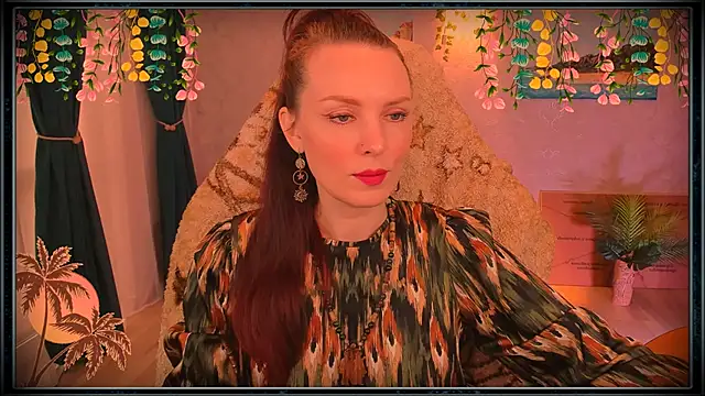 Snapshot of LanaRadiance chatting on 07.16.26 LanaRadiance online show from 07.16.26