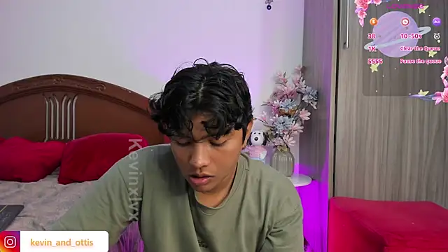 Snapshot of keyott chatting on 07.25.26 keyott online show from 07.25.26