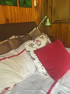 Snapshot of smarinloch chatting on 04.14.26 smarinloch online show from 04.14.26