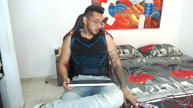 Andymanfit online show from 04.17.26