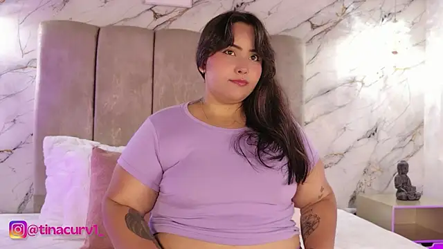 TinaCurv Pv online show from 04.15.26