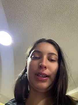 Lucyfer-fire online show from 05.06.26