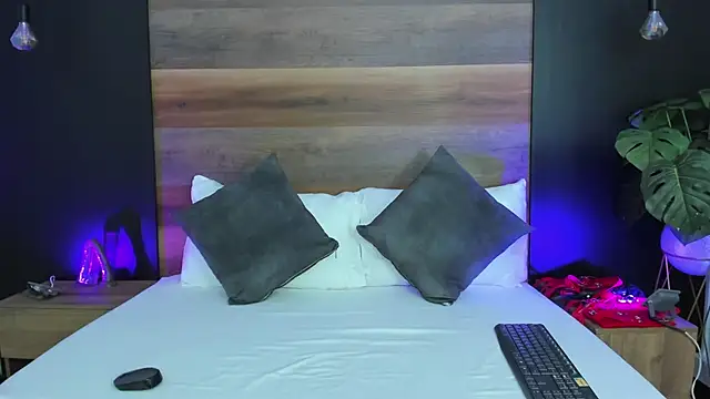 jade spinters online show from 07.04.26