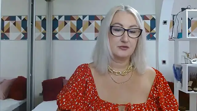 DianaFrances online show from 07.25.26