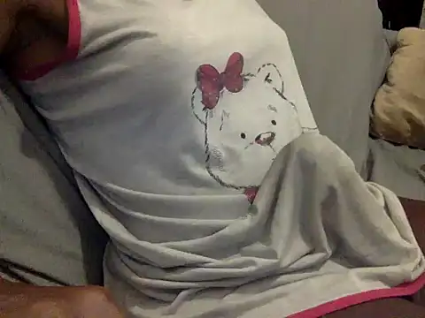 Snapshot of RayanneCampbell-25cm chatting on 04.27.26 RayanneCampbell-25cm online show from 04.27.26