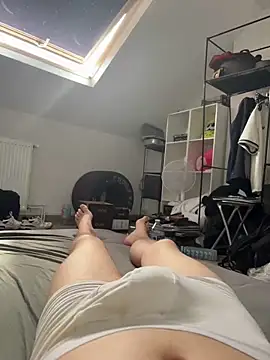 Snapshot of M19ans chatting on 05.29.26 M19ans online show from 05.29.26