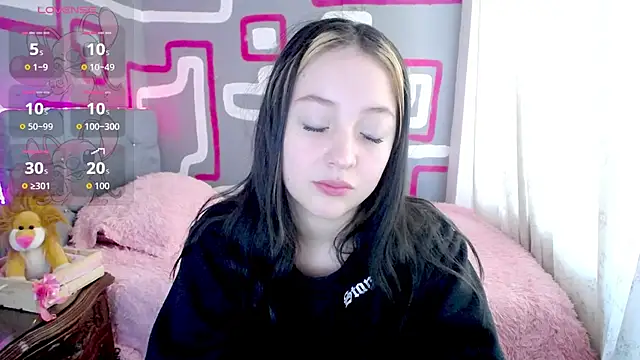 Snapshot of vero_doll12 chatting on 04.20.26 vero doll12 online show from 04.20.26