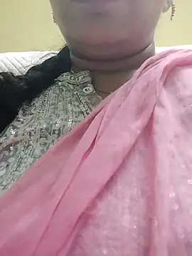 Snapshot of Monika_telugu_queen chatting on 06.04.26 Monika telugu queen online show from 06.04.26