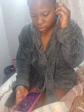 Snapshot of ShyBabe_07 chatting on 06.19.26 ShyBabe 07 online show from 06.19.26
