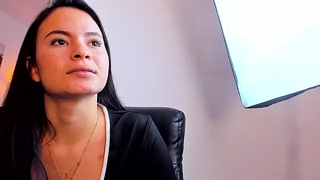 rosaleia  online show from 04.11.26