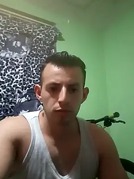 Snapshot of kaeel_1998 chatting on 04.15.26 kaeel 1998 online show from 04.15.26