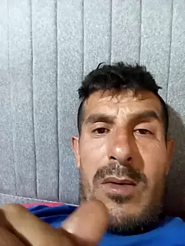 Snapshot of ayaz-j chatting on 04.11.26 ayaz-j online show from 04.11.26