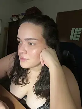 dayanestephany1 online show from 04.29.26