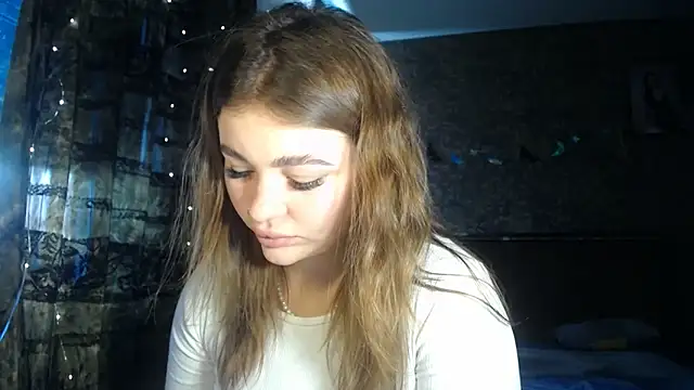 Snapshot of Lola77__ chatting on 06.02.26 Lola77 online show from 06.02.26