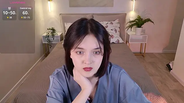  luny  online show from 04.12.26